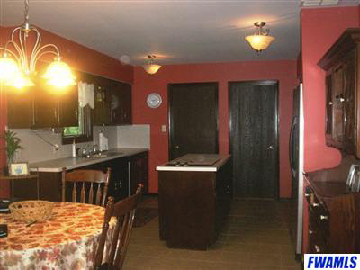 12106 Yoder Road Roanoke, IN 46783 - Photo 4 of 15