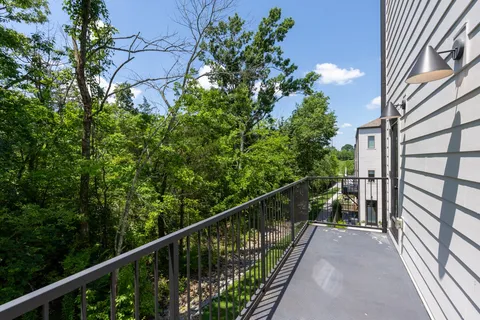 $499,900 | 344 East Village Lane, Nashville, TN 37216