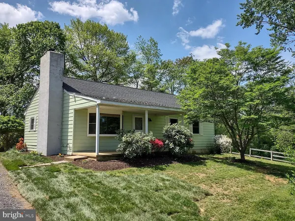 $2,900 | 12009 Briar Patch Road, Hume, VA 22639