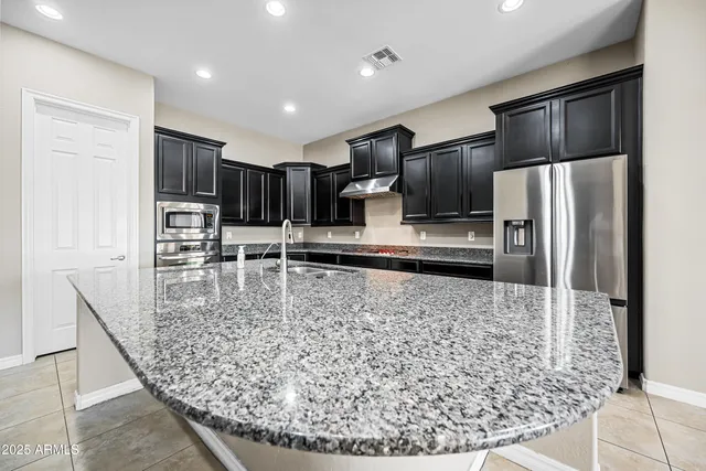 $3,499 | 4060 South Emerson Street, Chandler, AZ 85248