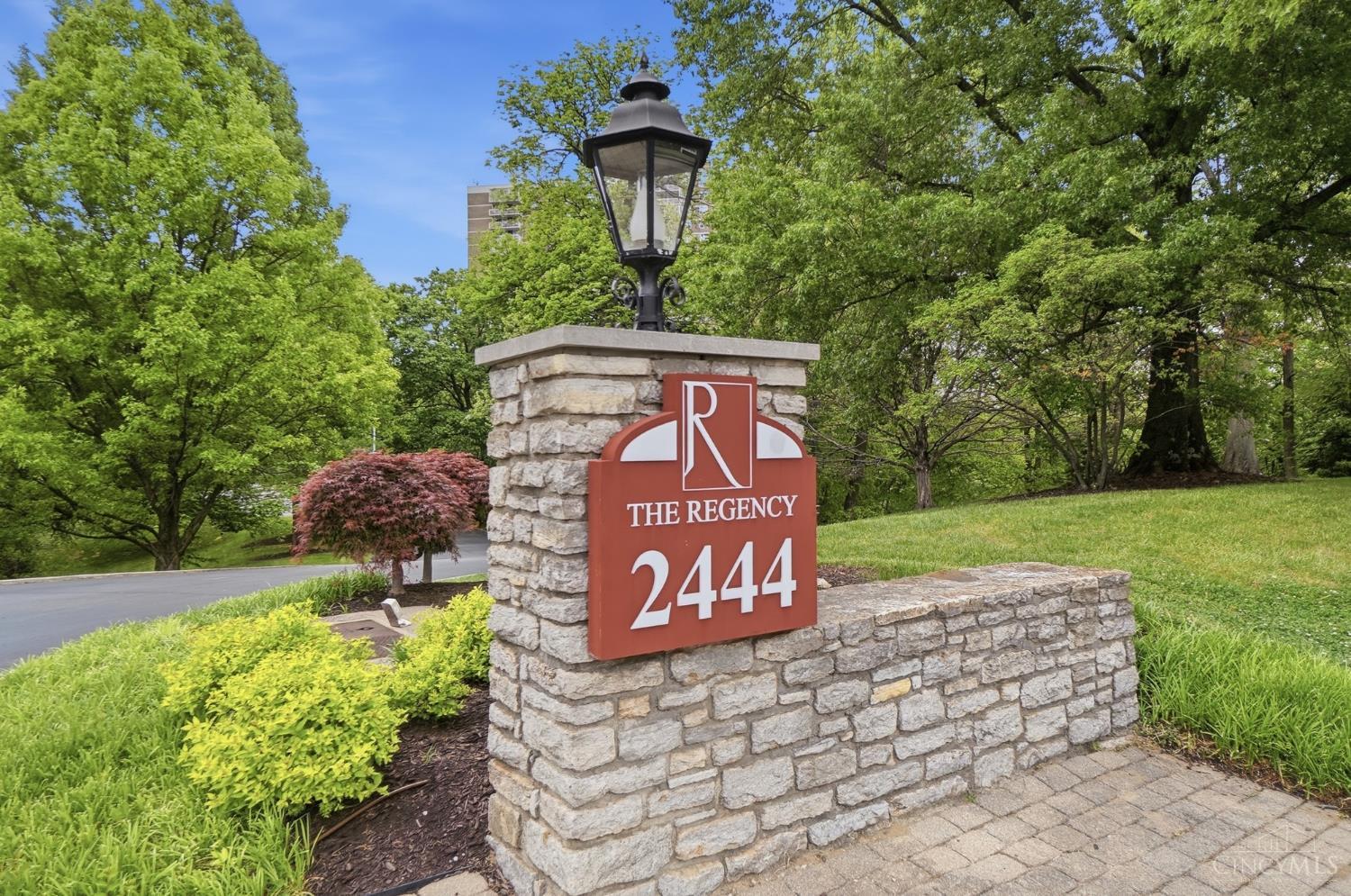 2444 Madison Road, Unit 408 Cincinnati, OH 45208 - Photo 47 of 49