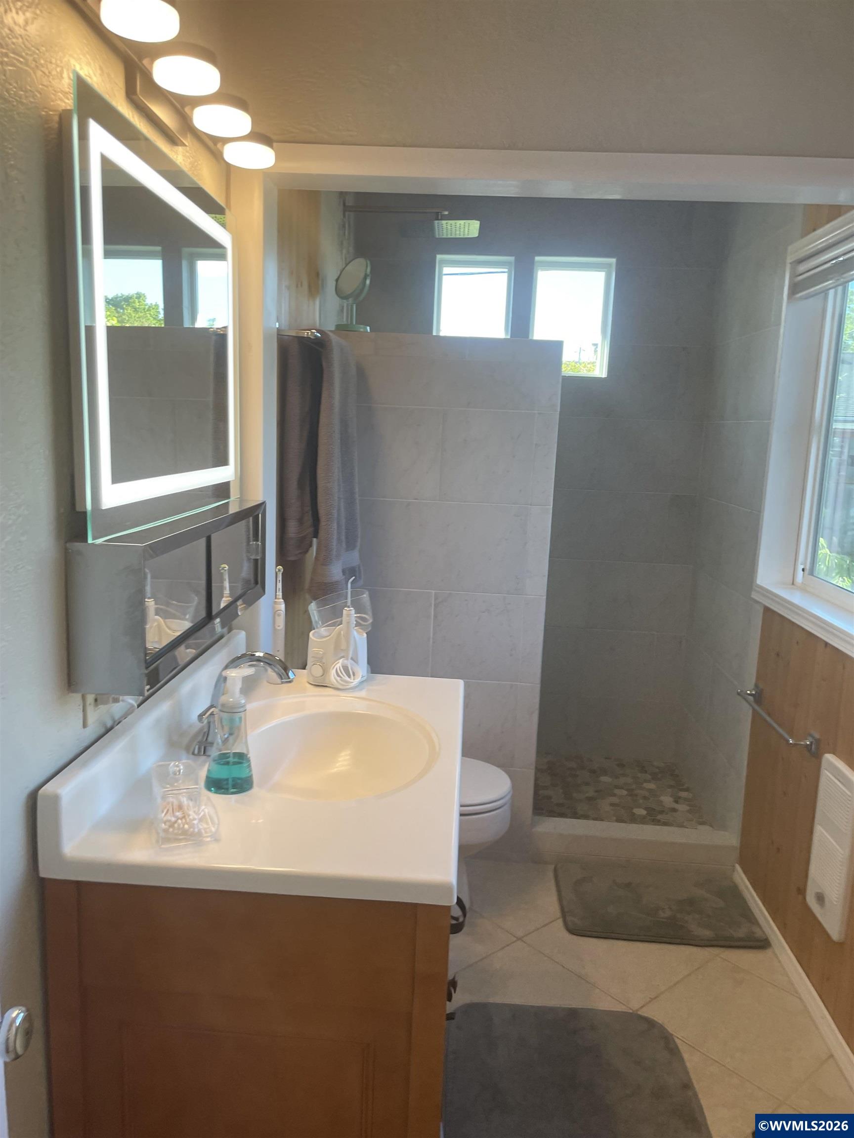 1019 Southwest 15th Avenue Albany, OR 97321 - Photo 6 of 7 Gallery Image 6