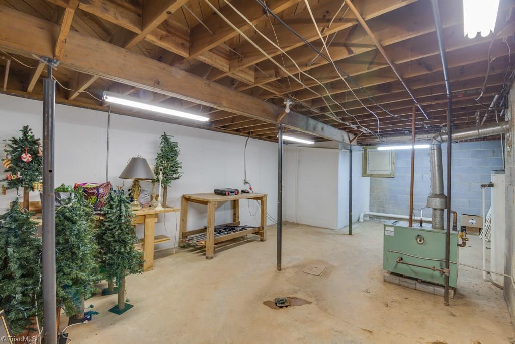 2730 Spring Garden Road Winston-Salem, NC 27106 - Photo 23 of 30 Gallery Image 23
