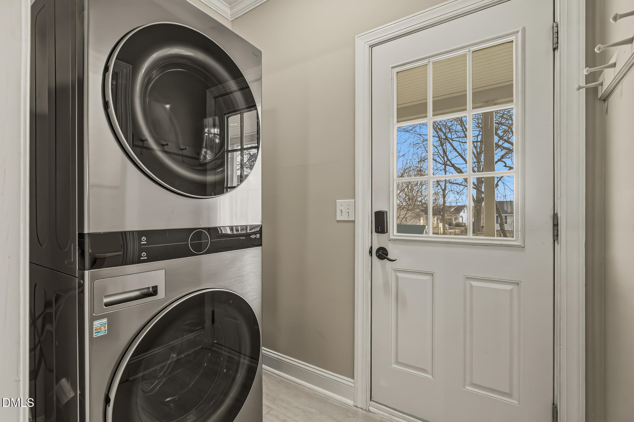 204 Georgetown Road Raleigh, NC 27608 - Photo 36 of 66 a close view of a utility room with dryer and washer