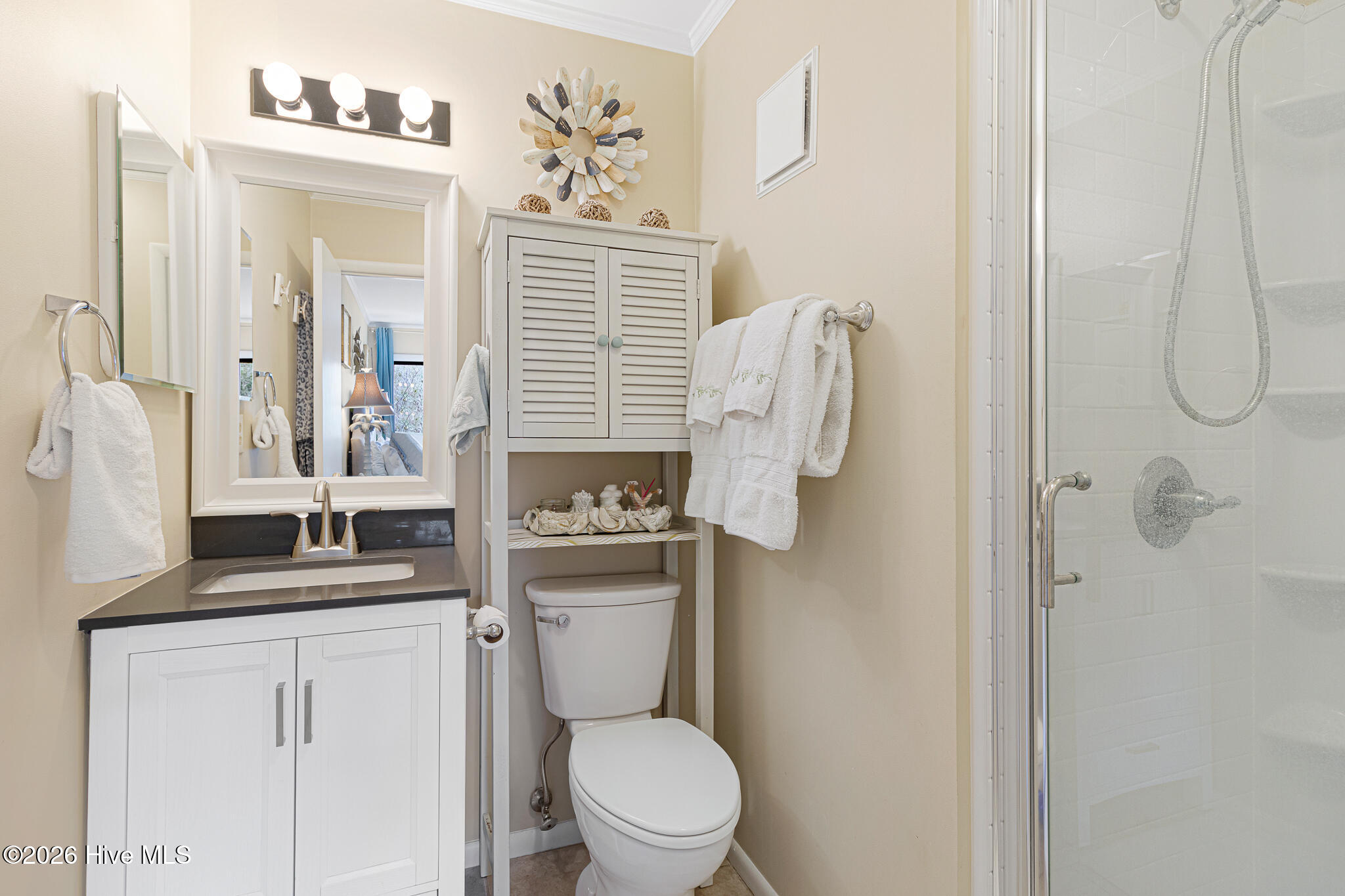 2304 West Fort Macon Road, Unit 214H Atlantic Beach, NC 28512 - Photo 23 of 63 Primary Bath