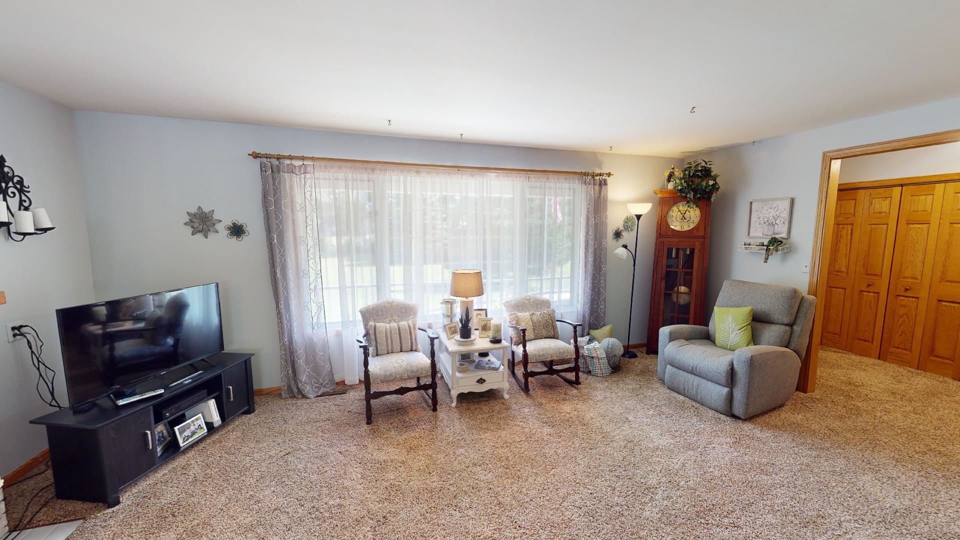 1540 South Vroman Road Mount Pleasant, MI 48858 - Photo 5 of 63 1903942-4.JPG