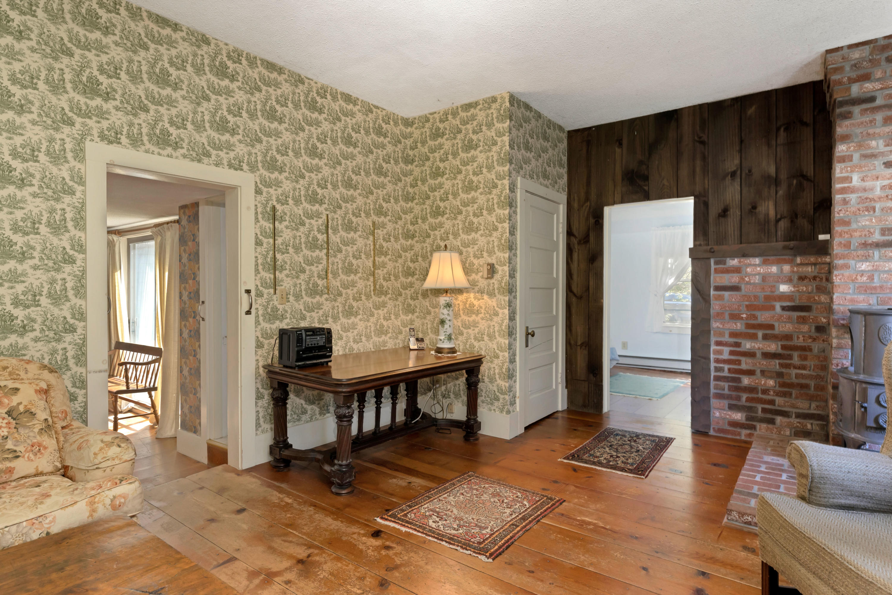 3915 Main Street Barnstable, MA 02630 - Photo 13 of 62 3915MaiLR-16