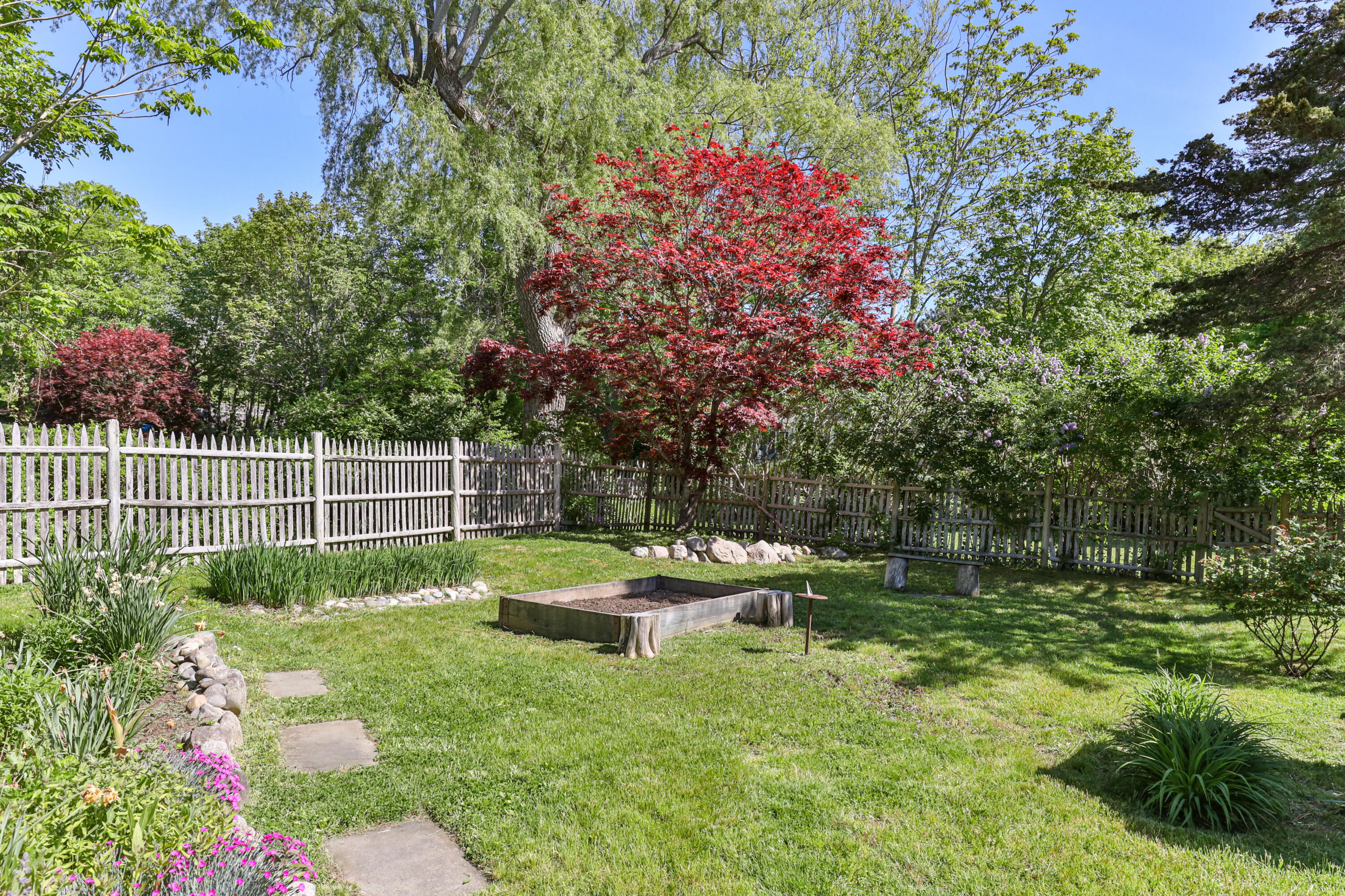 3915 Main Street Barnstable, MA 02630 - Photo 33 of 62 3915MaiLR-36
