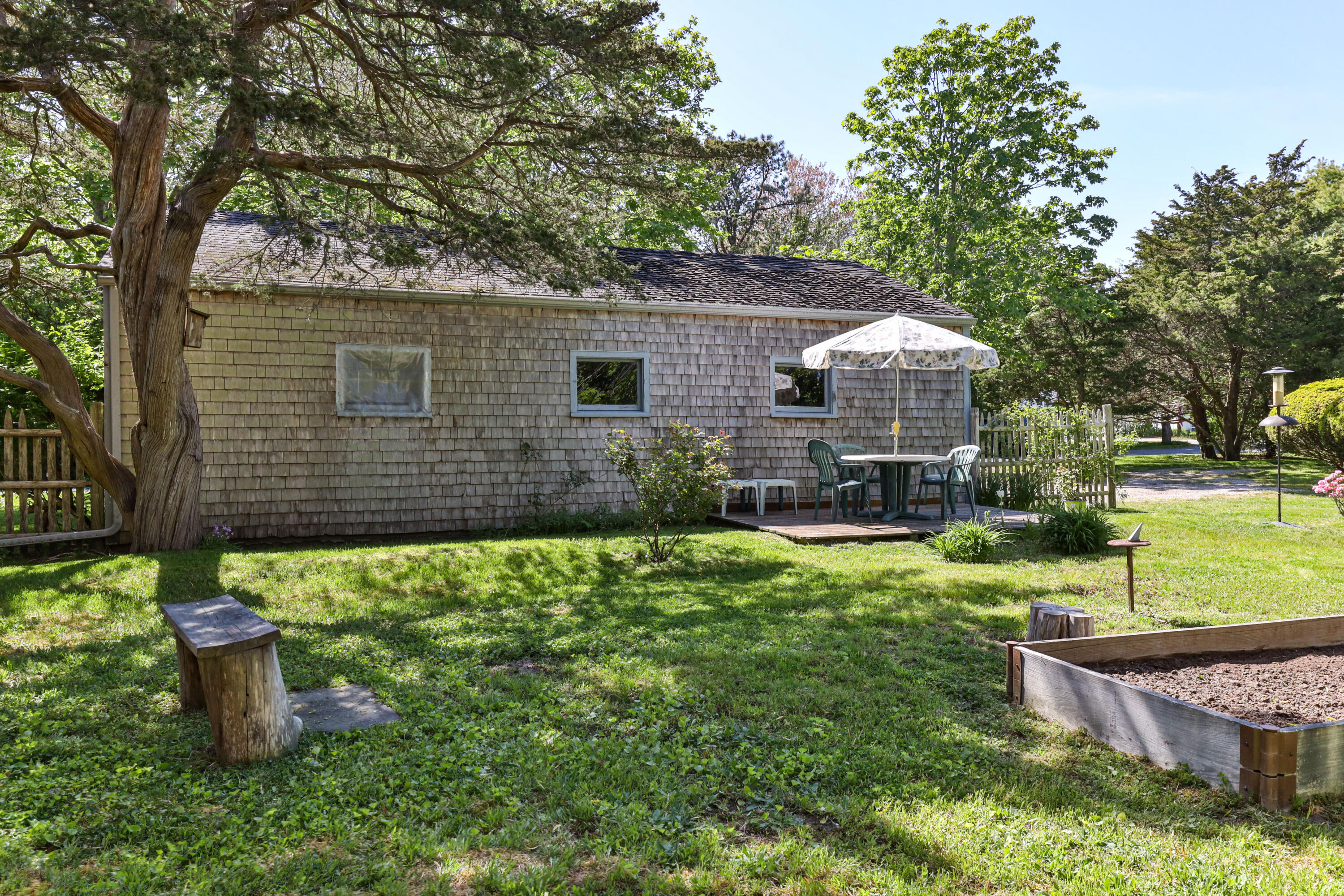 3915 Main Street Barnstable, MA 02630 - Photo 35 of 62 3915MaiLR-38