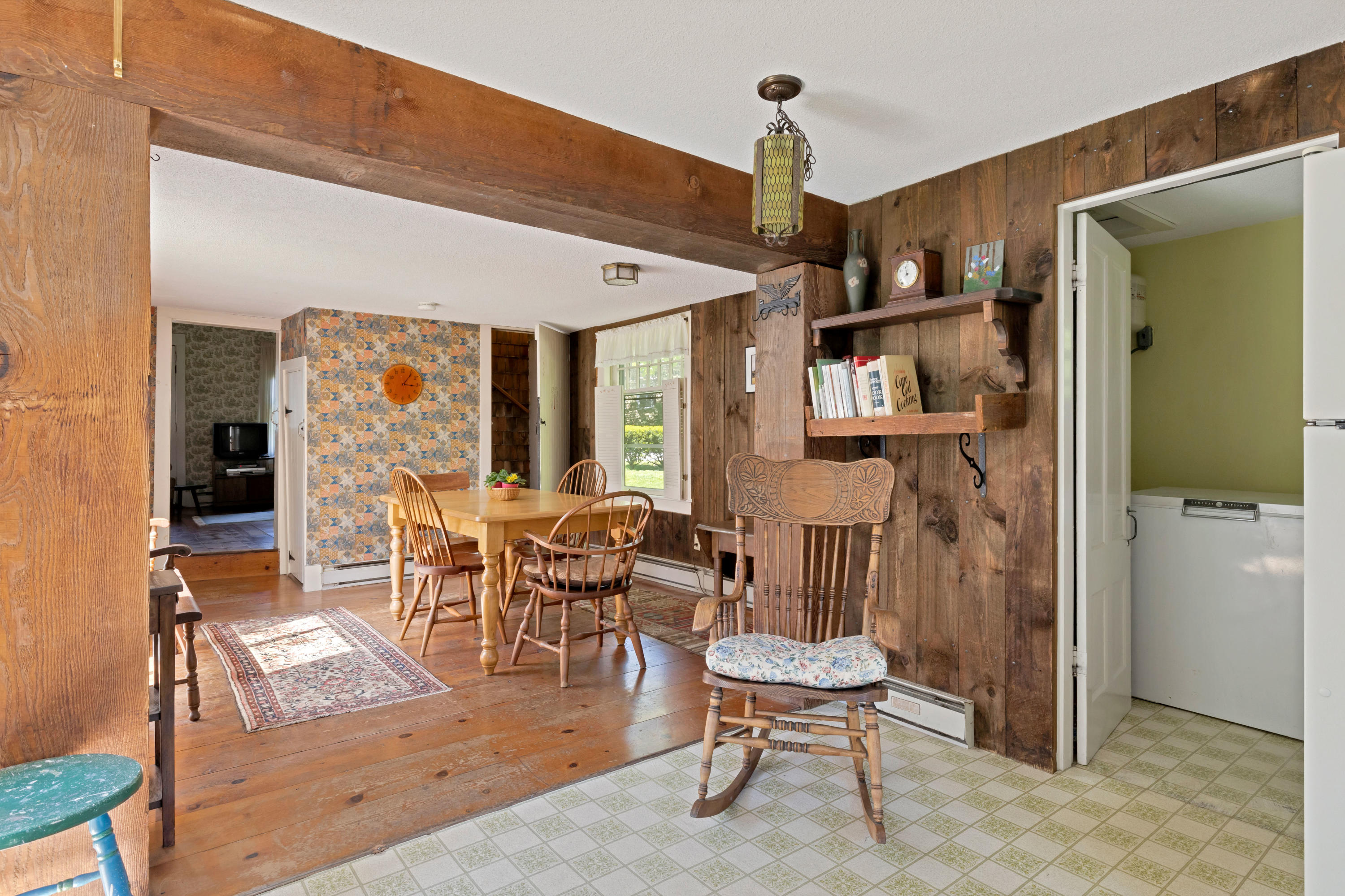 3915 Main Street Barnstable, MA 02630 - Photo 6 of 62 3915MaiLR-9