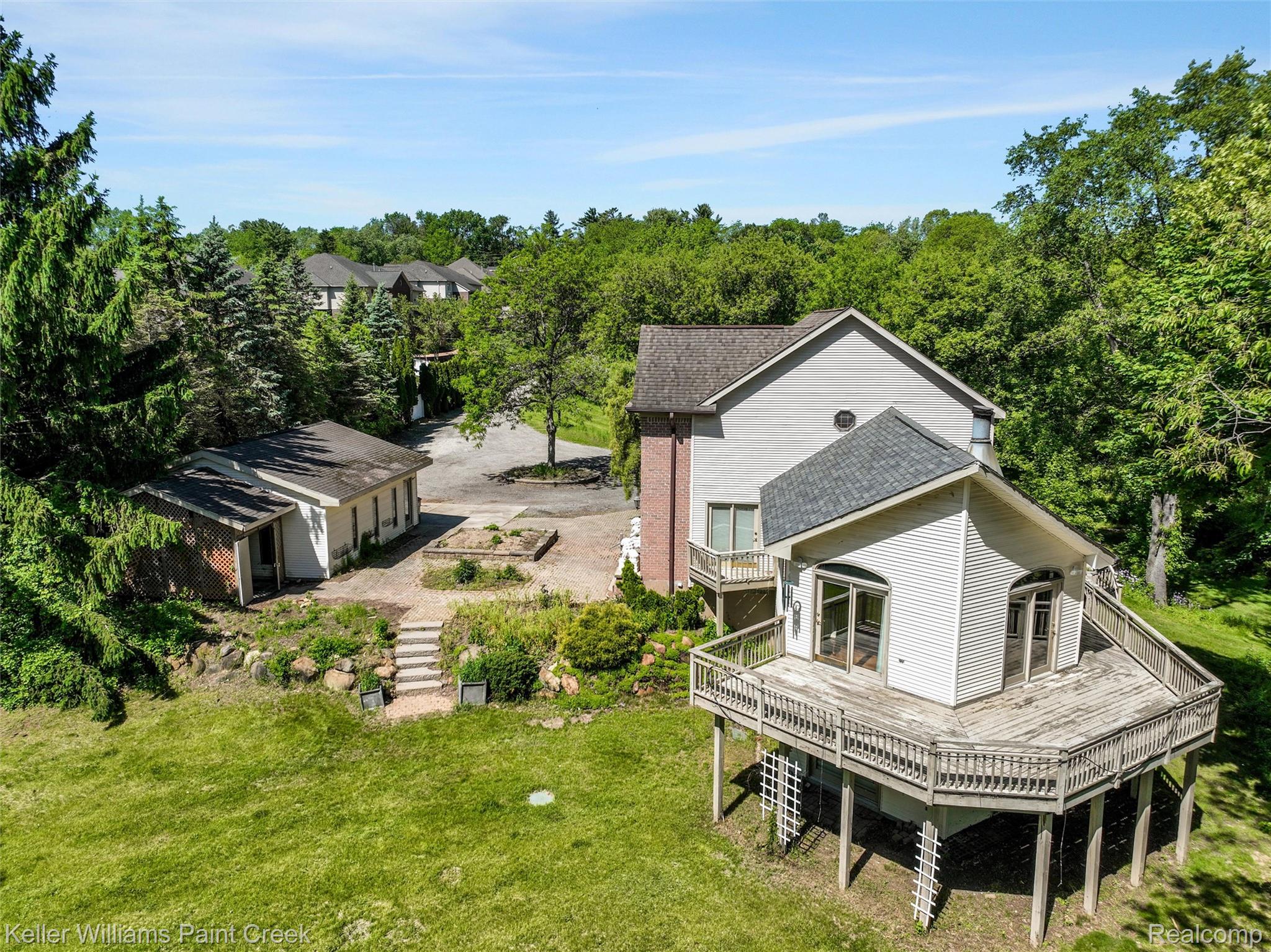 1150 North Livernois Road Rochester, MI 48306 - Photo 48 of 56 50-1150 N Livernois Rd 0049.jpg