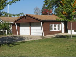 10816 East Iroquois Road Walkerton, IN 46574 - Photo 3 of 14 Gallery Image 3