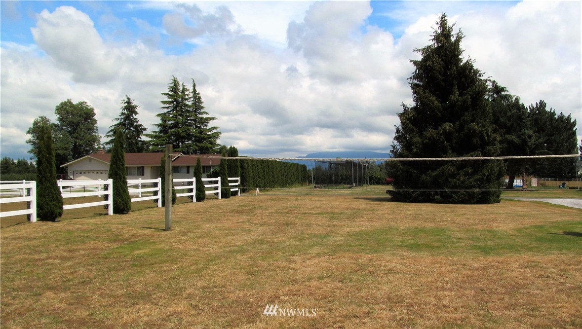 196 East Pole Road Lynden, WA 98264 - Photo 14 of 22