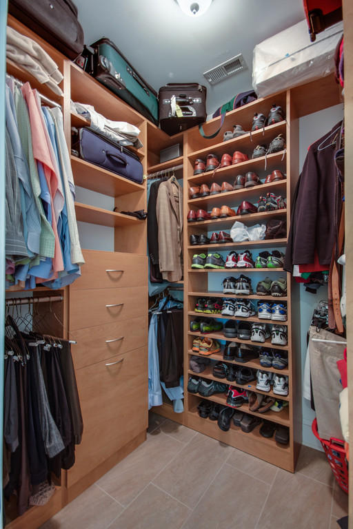 530 Commonwealth Road Mount Pleasant, SC 29466 - Photo 25 of 51 walk in closet