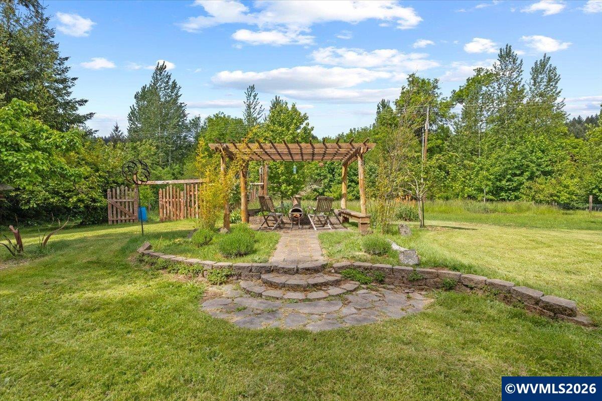 20720 Blodgett Road Blodgett, OR 97326 - Photo 11 of 18