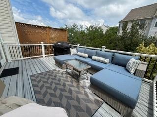 43518 Laidlow Street Chantilly, VA 20152 - Photo 12 of 14 Stylish outdoor lounge for relaxation.