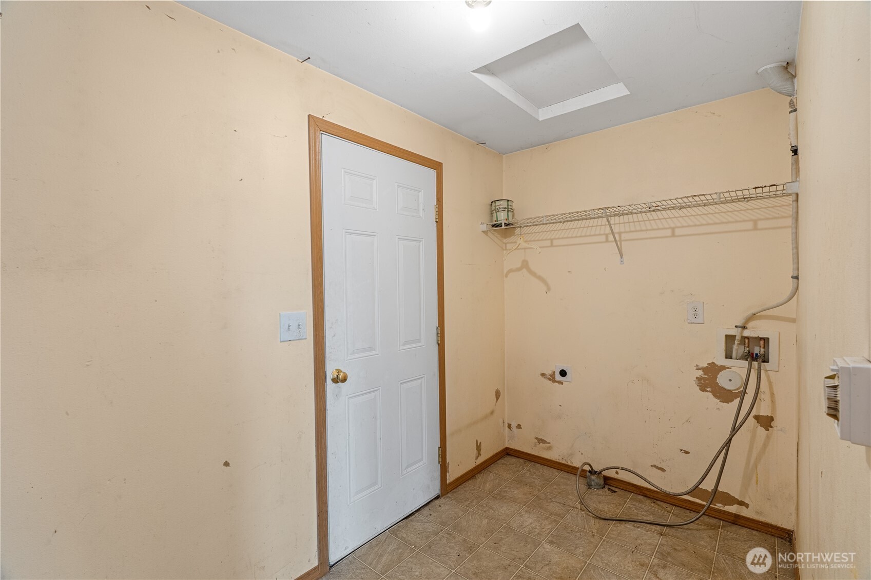 320 South 4th Street Elma, WA 98541 - Photo 20 of 35 a view of small space