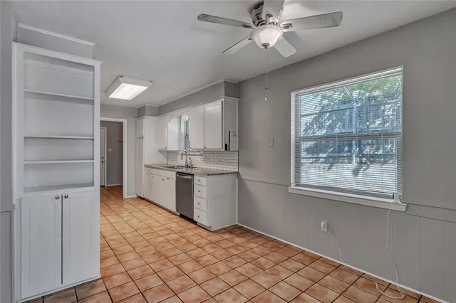 $368,000 | 4225 Dawn Drive, Benbrook, TX 76116