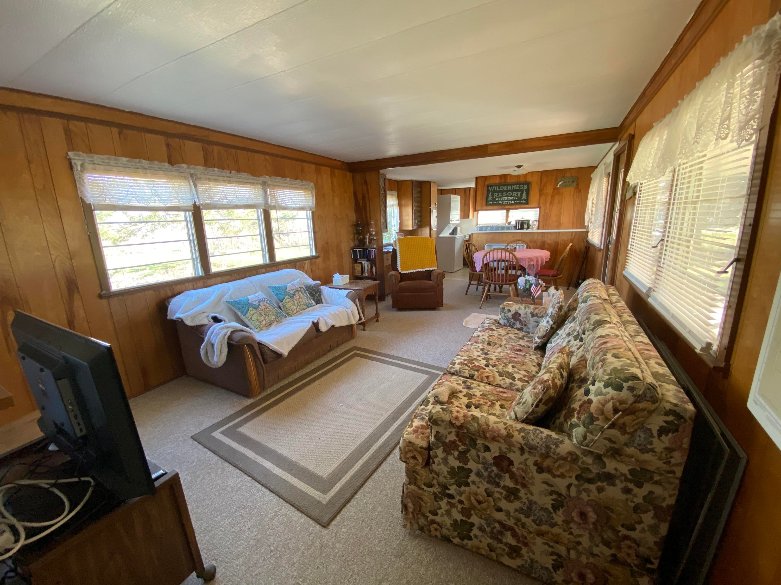 3397 South Lake George Road Sault Ste. Marie, MI 49783 - Photo 8 of 21 Gallery Image 8