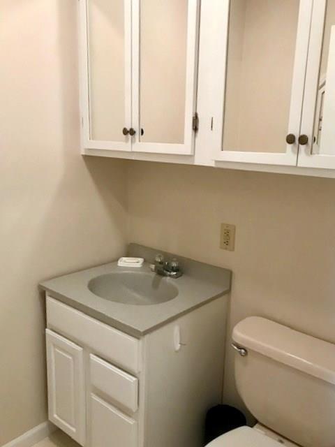 203 Waterville Road South China, ME 04358 - Photo 16 of 33 First floor half bath