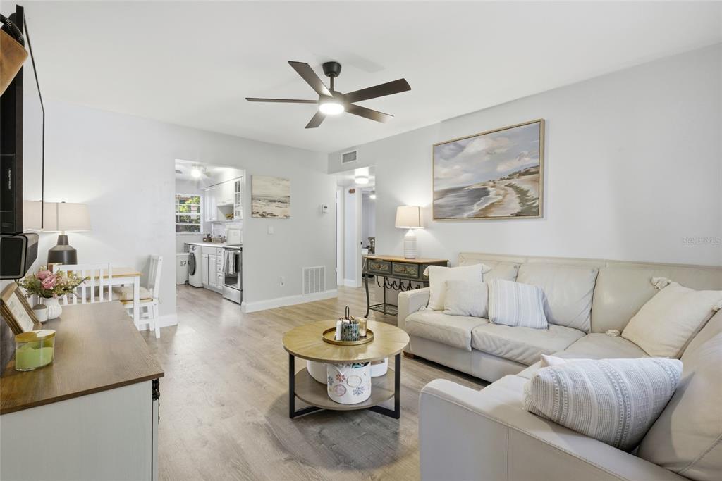 802 Rugby Street, Unit B Orlando, FL 32804 - Photo 6 of 28