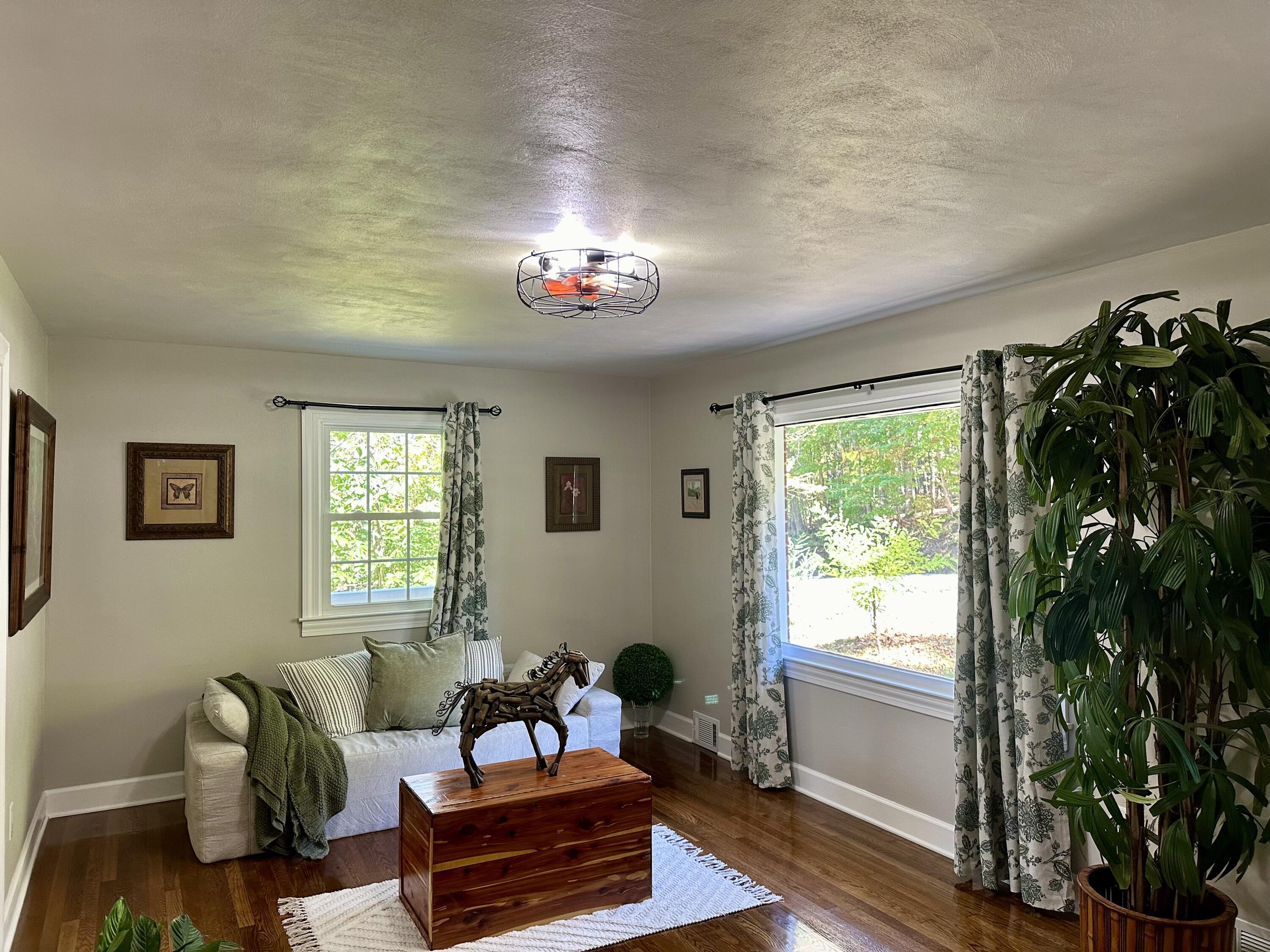 7870 Sontag Road Rocky Mount, VA 24151 - Photo 4 of 29 living room 3
