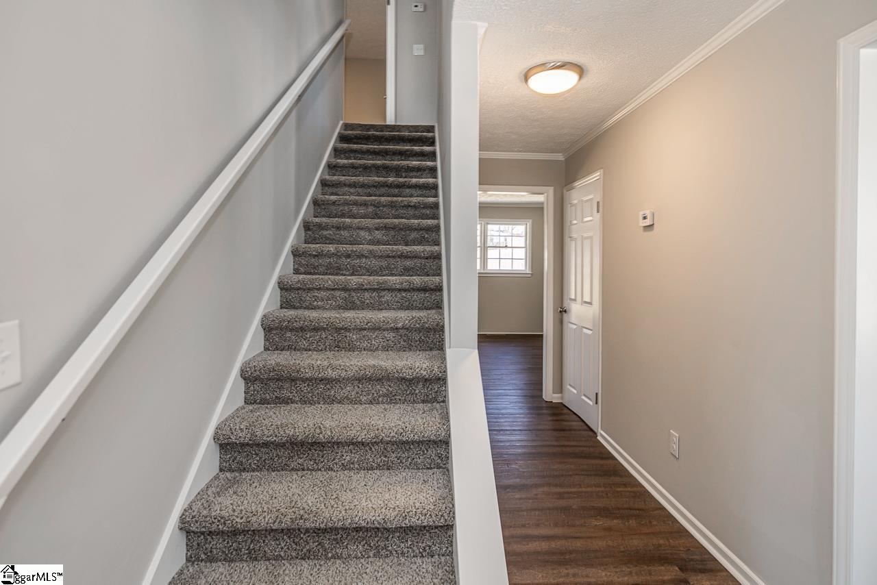 102 Bent Tree Street Easley, SC 29642 - Photo 3 of 31 Gallery Image 3