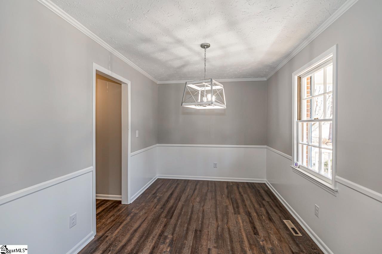 102 Bent Tree Street Easley, SC 29642 - Photo 5 of 31 Gallery Image 5