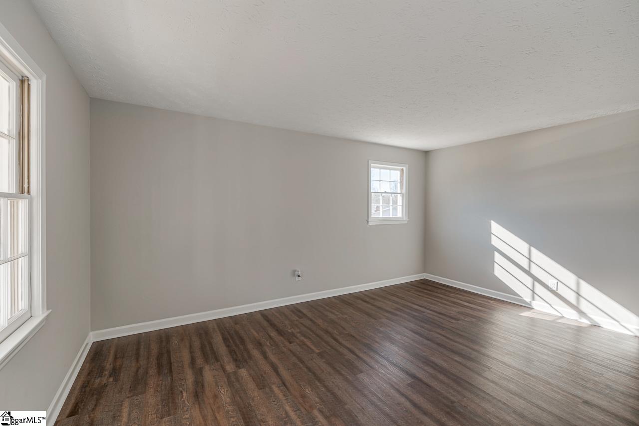 102 Bent Tree Street Easley, SC 29642 - Photo 8 of 31 Gallery Image 8