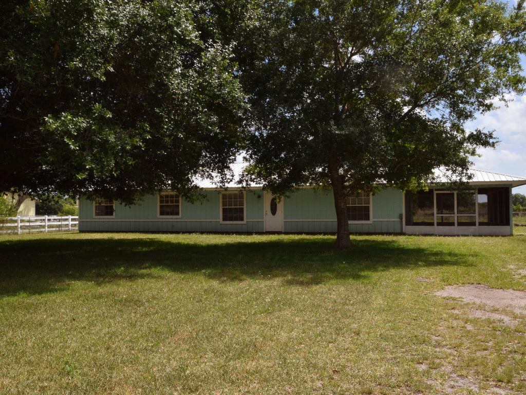 11635 Willis Road Fort Pierce, FL 34945 - Photo 3 of 41 _2
