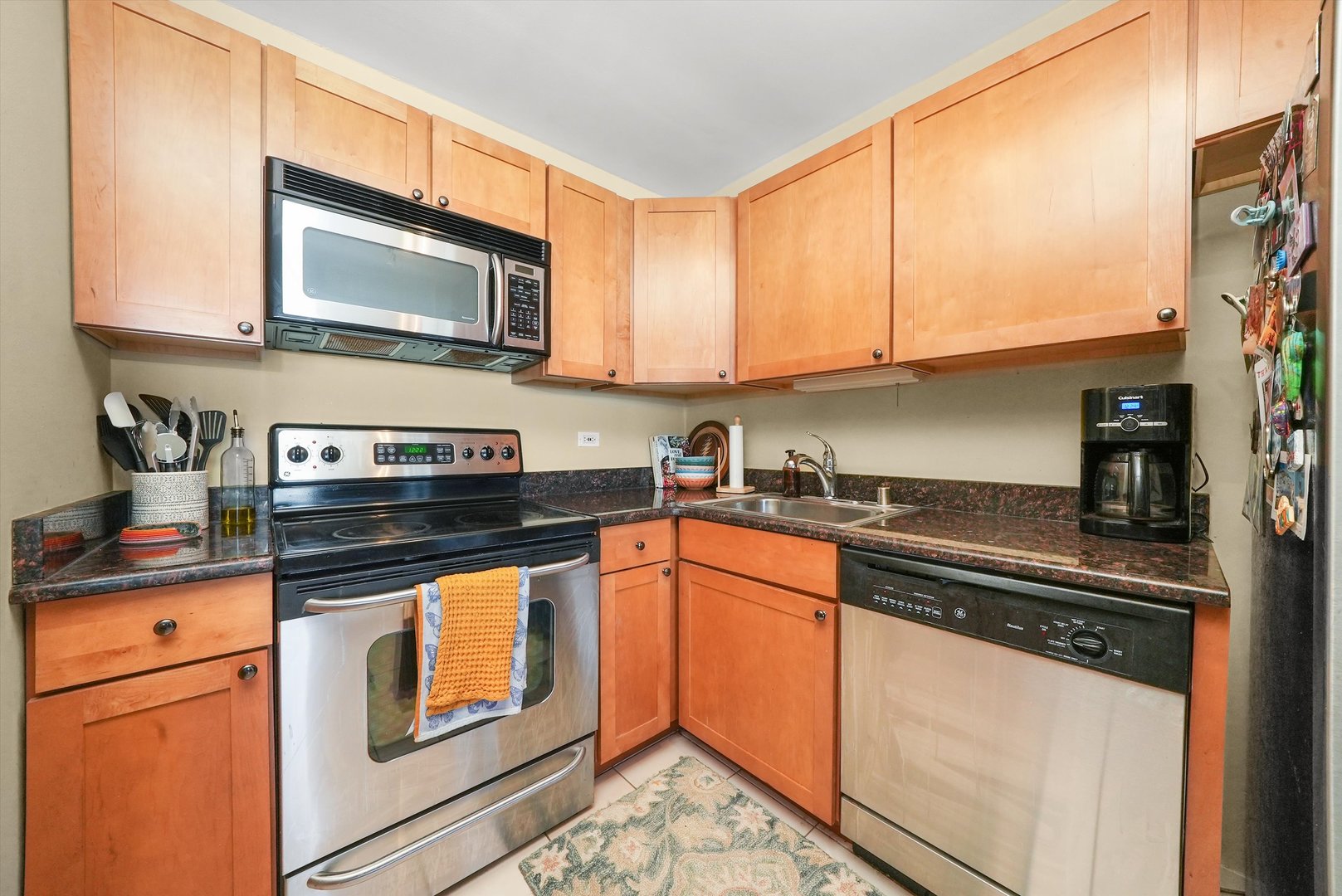 655 West Irving Park Road, Unit 5108 Chicago, IL 60613 - Photo 20 of 28