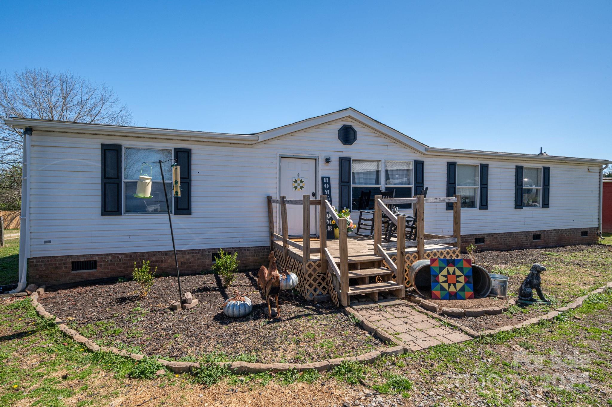 114 T R Foster Road Kings Mountain, NC 28086 - Photo 2 of 19 Gallery Image 2