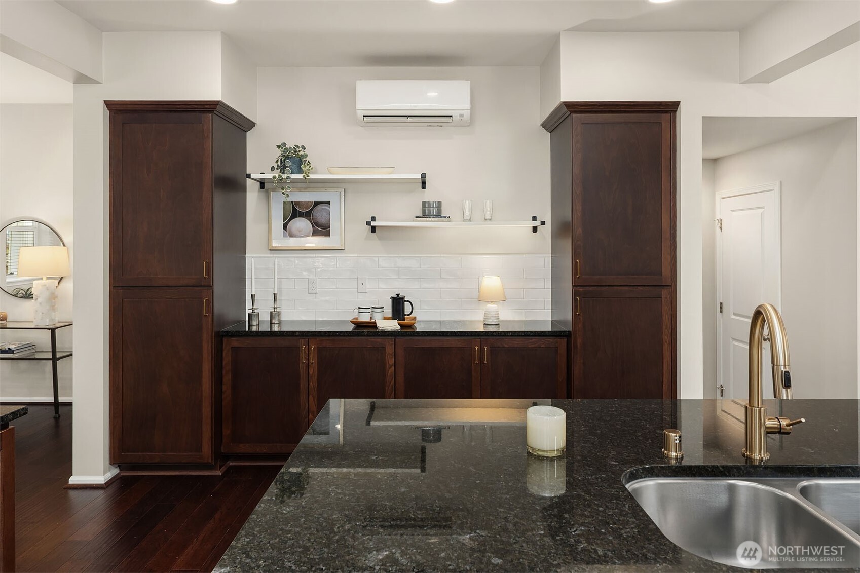 6908 31st Avenue Southwest Seattle, WA 98126 - Photo 18 of 33