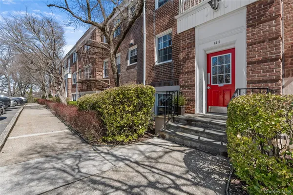 $489,000 | 65 Rockledge Road, Unit TG, Bronxville, NY 10708