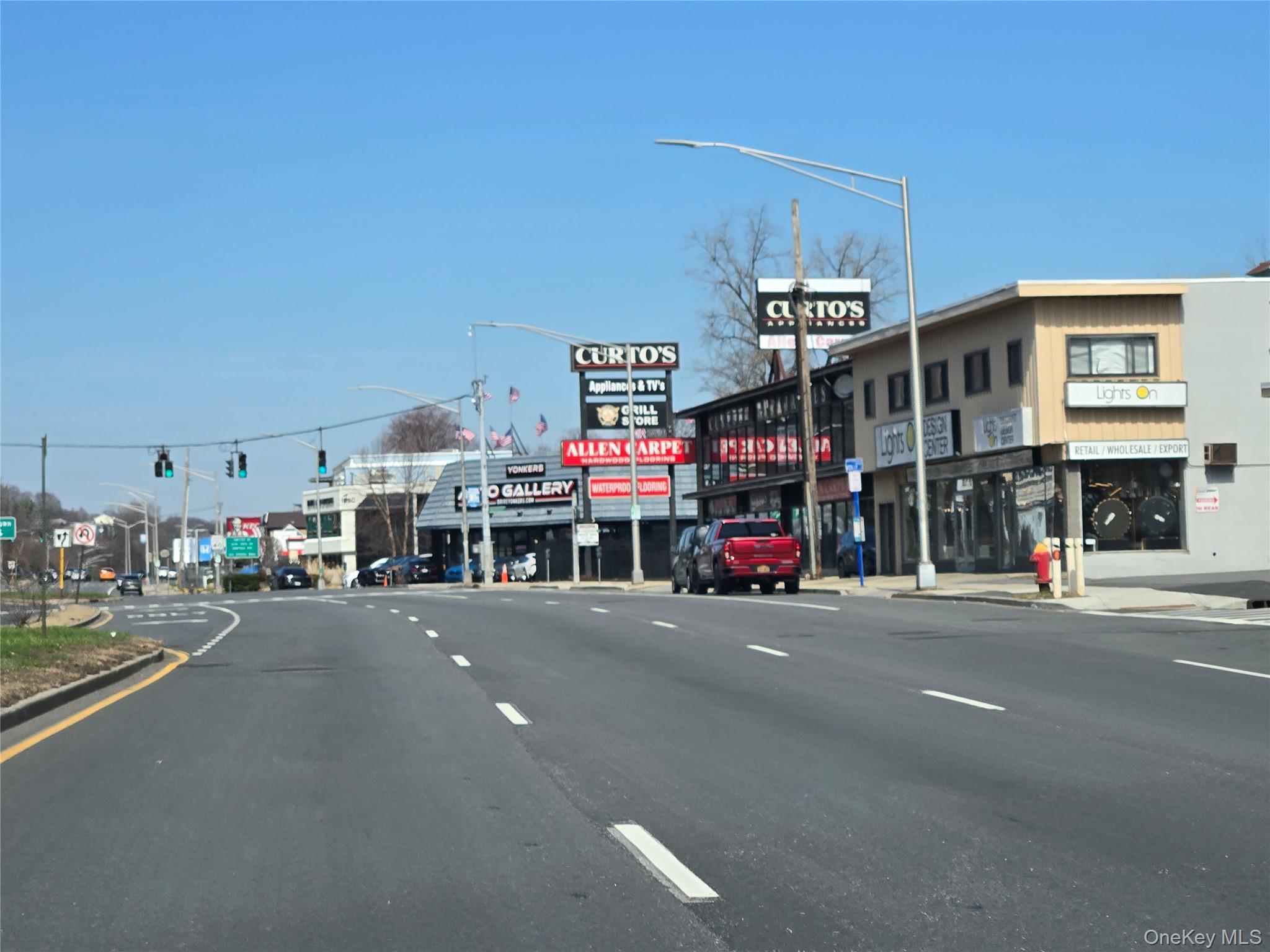 65 Rockledge Road, Unit TG Bronxville, NY 10708 - Photo 21 of 25 View of Central Park Ave with retails stores