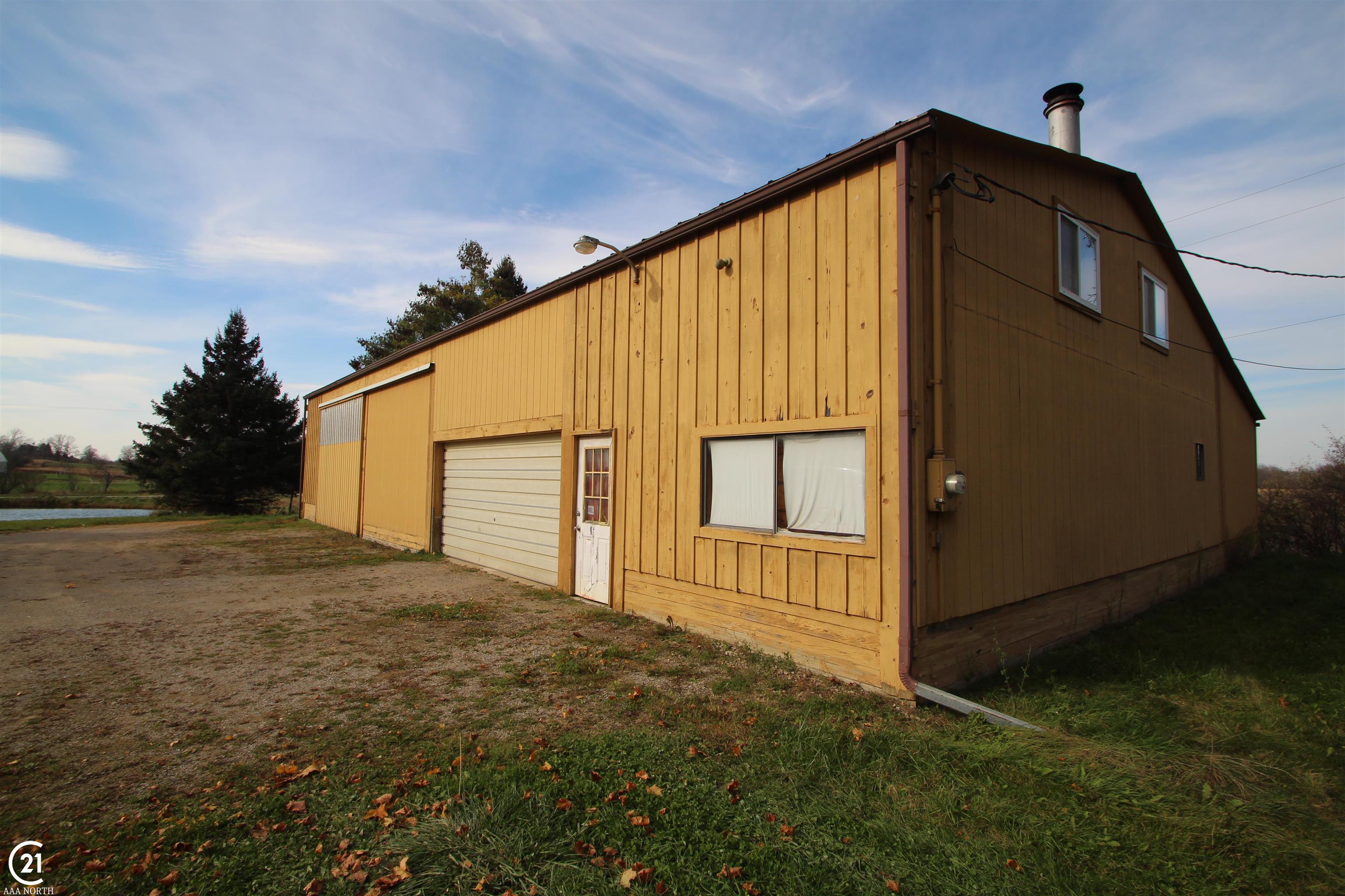 5350 Hackman Road Capac, MI 48014 - Photo 18 of 46