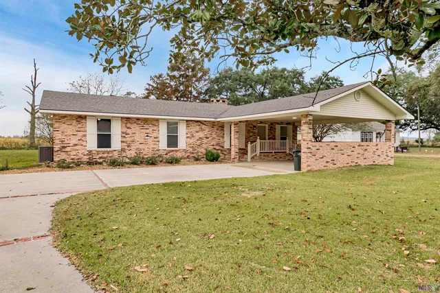 $267,000 | 2259 Maringouin Road West, Maringouin, LA 70757