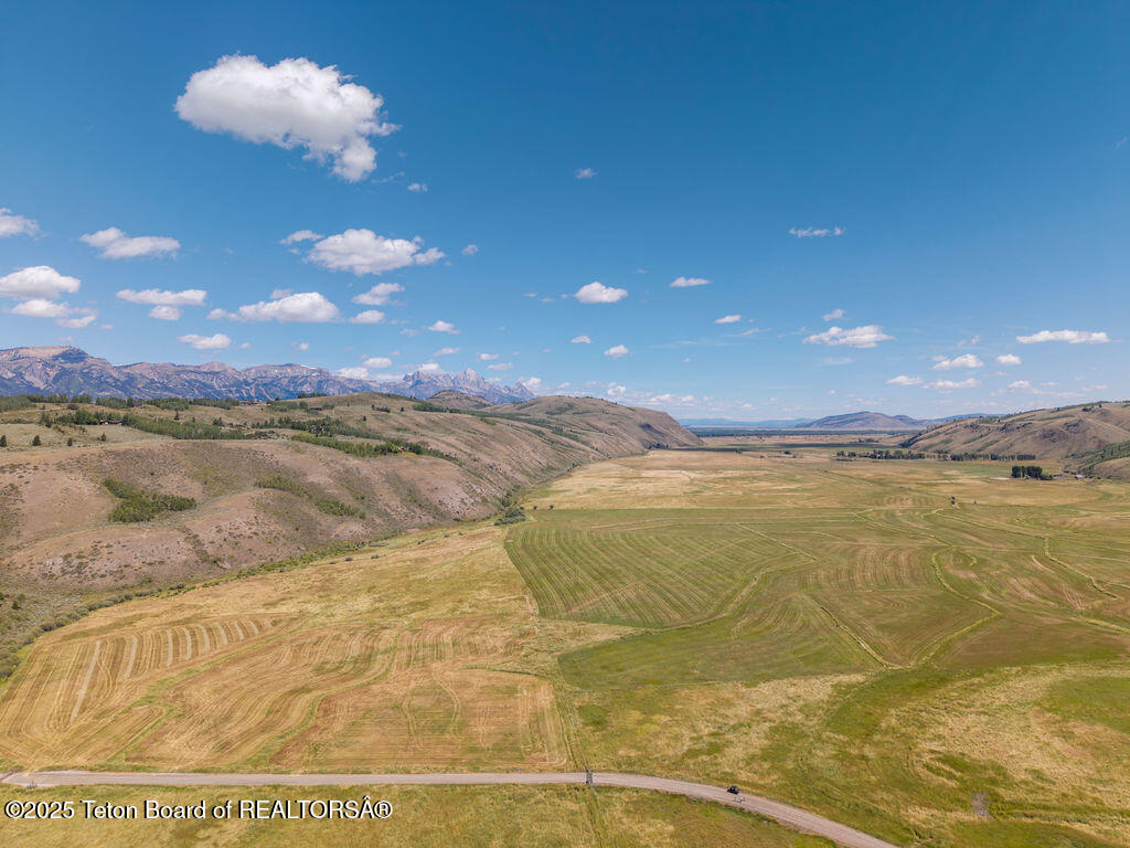 955 Red Tail Butte Road Jackson, WY 83001 - Photo 7 of 18 South End of Property