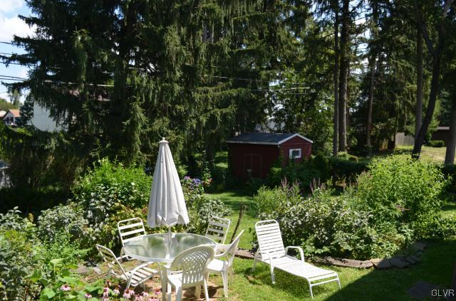 2923 Fischer Road Easton, PA 18045 - Photo 17 of 20 Large backyard w/ 2 seating areas