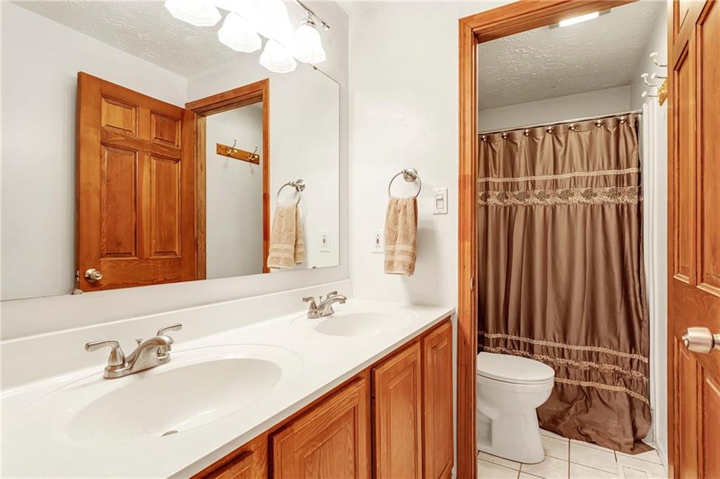 247 Ritter Road Sewickley, PA 15143 - Photo 15 of 24 Gallery Image 15