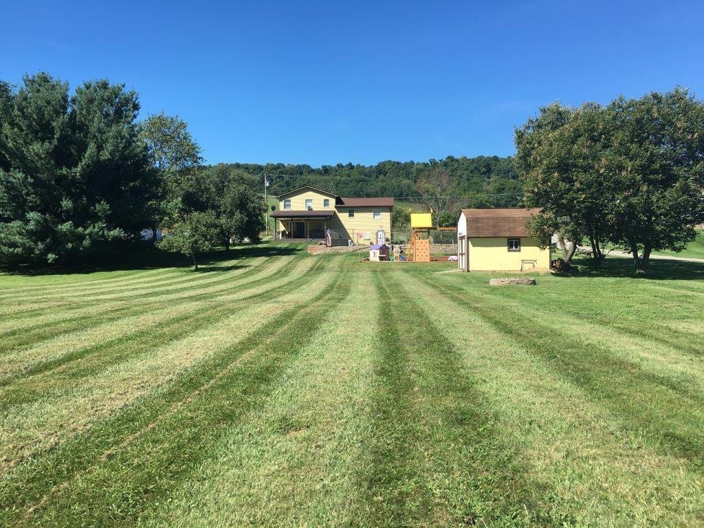 2222 Garards Fort Road Waynesburg, PA 15370 - Photo 3 of 22