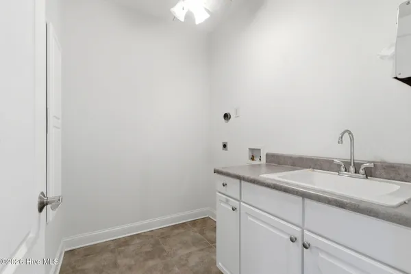 $890,000 | 115 Rachels Point Road, West End, NC 27376