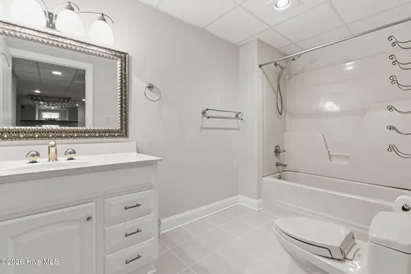 $890,000 | 115 Rachels Point Road, West End, NC 27376