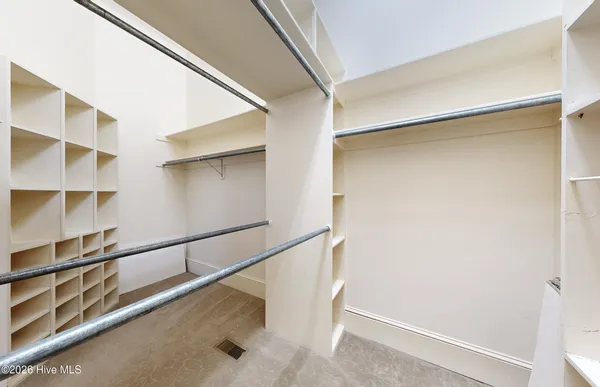 $549,000 | 3001 Westview Drive, Greenville, NC 27834