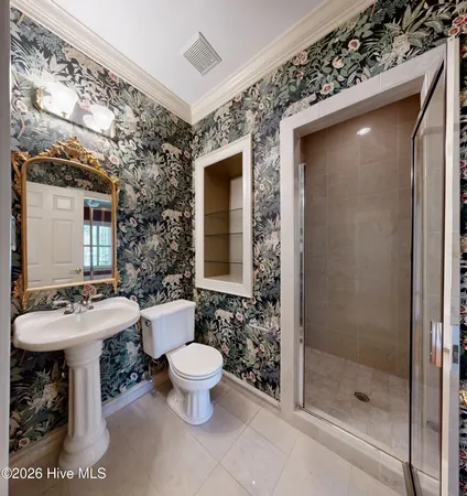 $549,000 | 3001 Westview Drive, Greenville, NC 27834