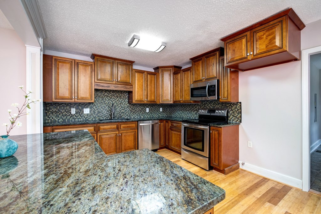 5690 Edgehill Road Sumter, SC 29154 - Photo 15 of 29