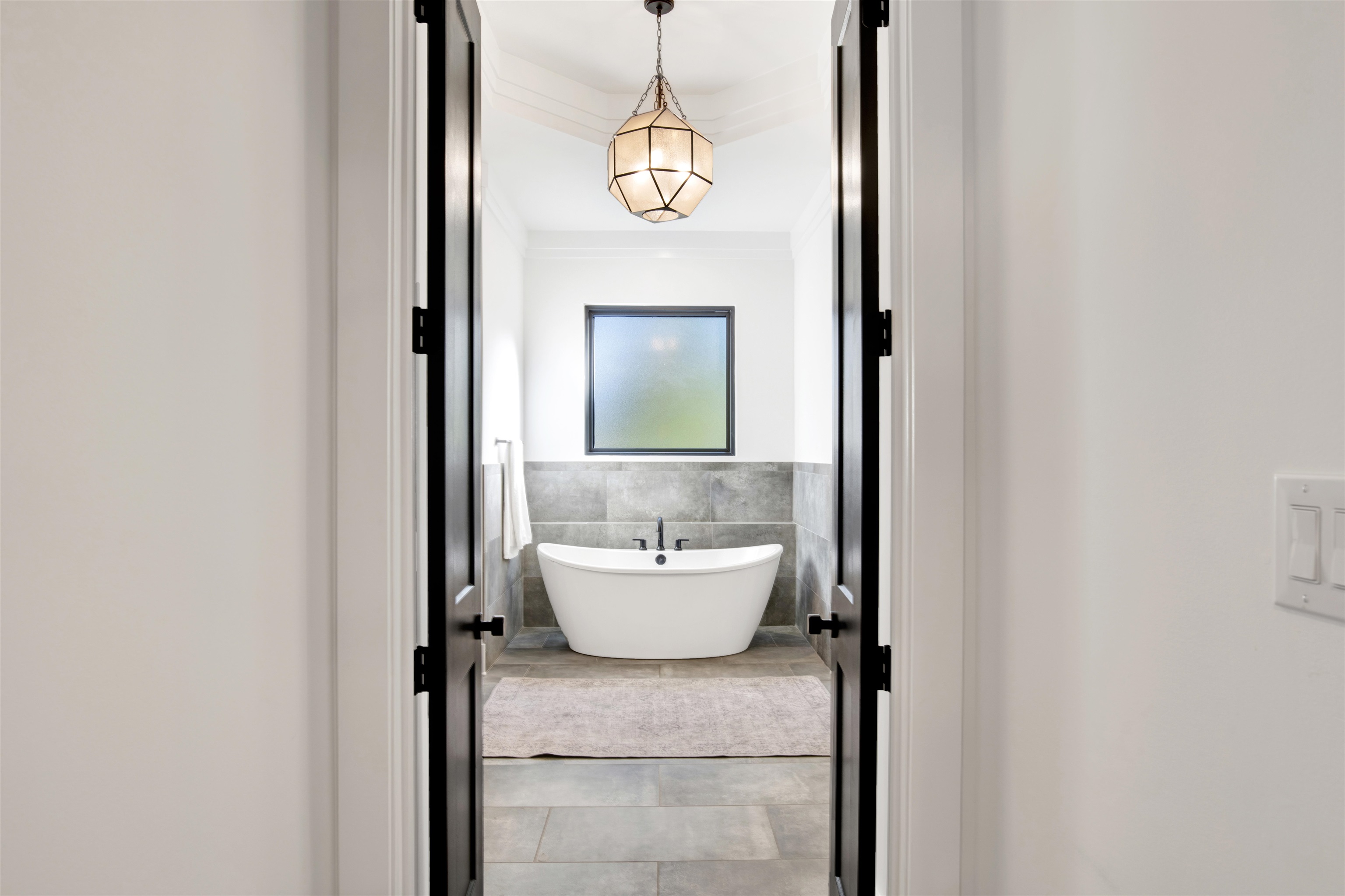 706 Van Avenue Daphne, AL 36526 - Photo 29 of 39 Bathroom