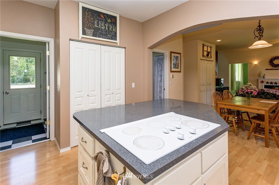 6158 North Star Road Ferndale, WA 98248 - Photo 4 of 25 Gallery Image 4