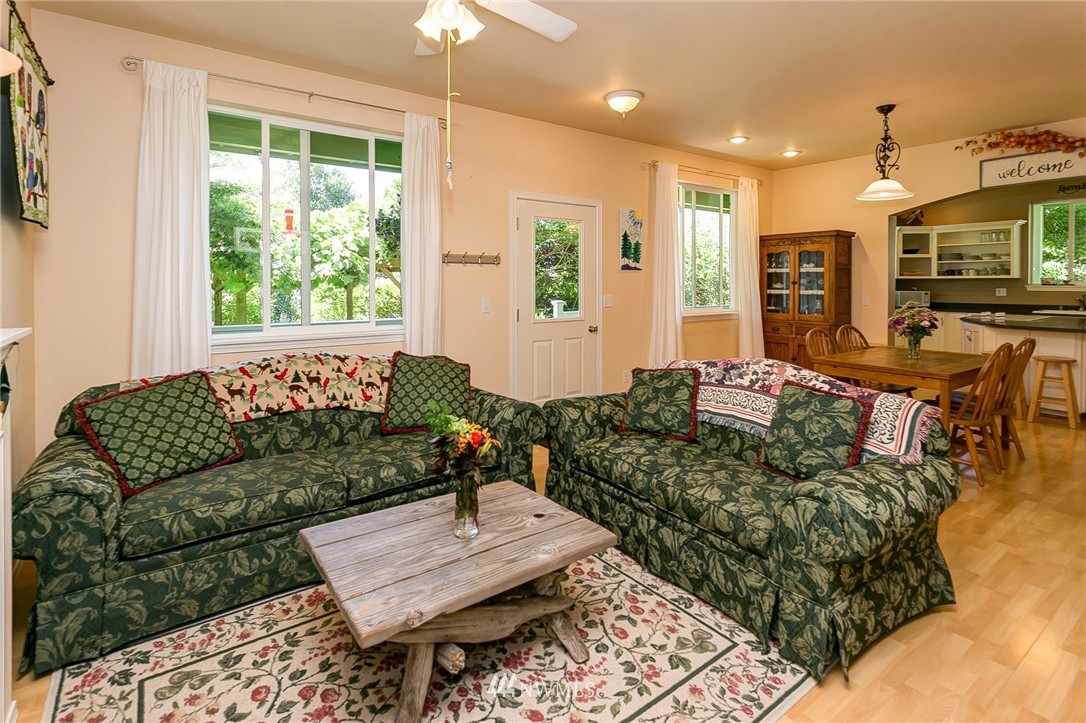 6158 North Star Road Ferndale, WA 98248 - Photo 9 of 25 Gallery Image 9