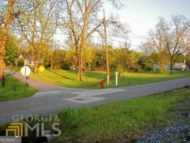 733 Jackson Street Locust Grove, GA 30248 - Photo 2 of 2 a view of a park